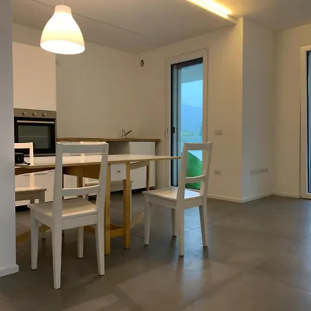 Jupiter's Hill Apartment *